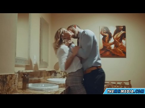 ❤️ Кога бујна русокоса ќе ве заведе во јавен тоалет Дурли на mk.pornpictureshq.ru